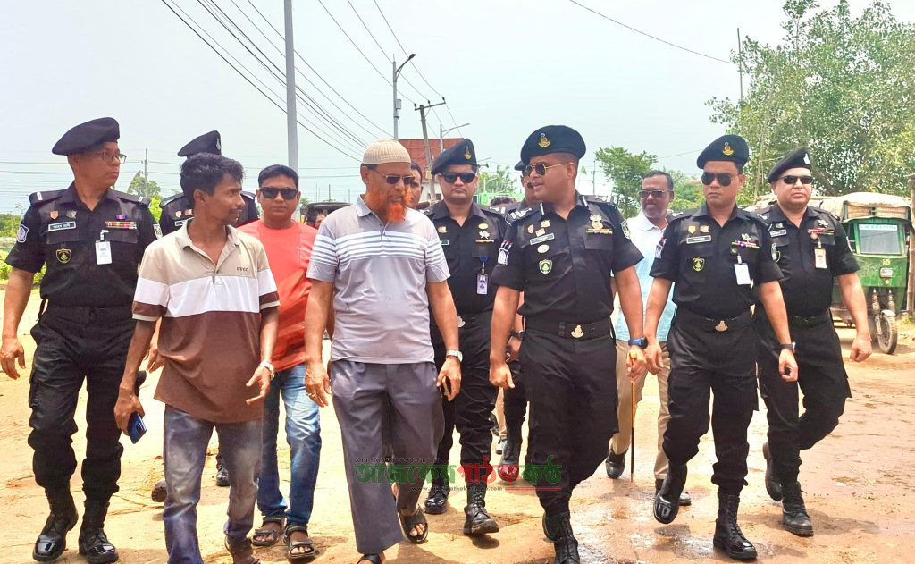 ঈদ-উল-আযহায় জননিরাপত্তায় বিশেষ সতর্ক অবস্থানে র্যাব-৫