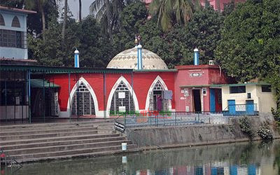 রাজশাহীতে পবিত্র ঈদু-উল-আযহার প্রধান জামাত অনুষ্ঠিত হবে ঐতিহ্যবাহী হযরত শাহ মখদুম রূপশ রহমতুল্লাহ কেন্দ্রীয় ঈদগাহ ময়দানে সকাল সাড়ে ৭ টায়