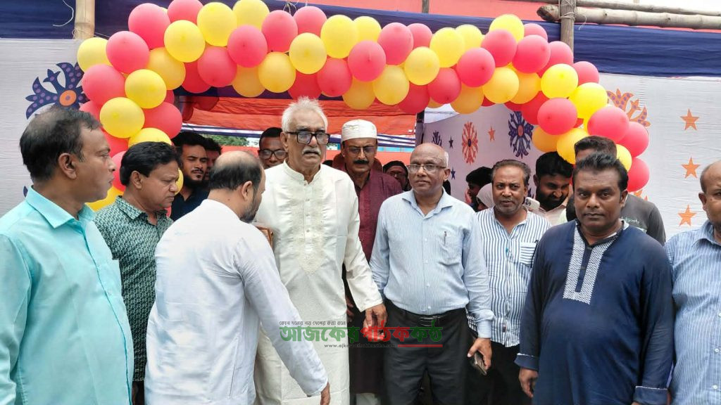 তরুণদের উদ্ভাবনী শক্তিতেই সমৃদ্ধ হবে আগামী: বাঘায় স্টার্টআপ ও বিজ্ঞান প্রদর্শনী